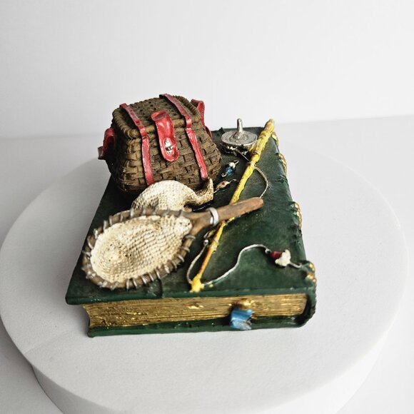 Vtg Fishing Desk Set Figurines with Tackle and Creel Small Resin Bookend - Picture 9 of 16
